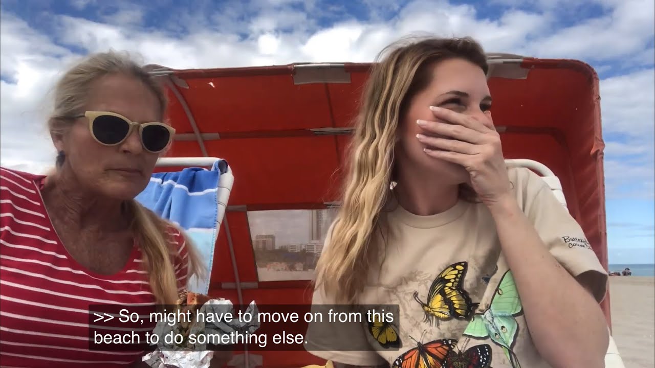 Пляж, где можно загорать без одежды, и корейское барбекю?!