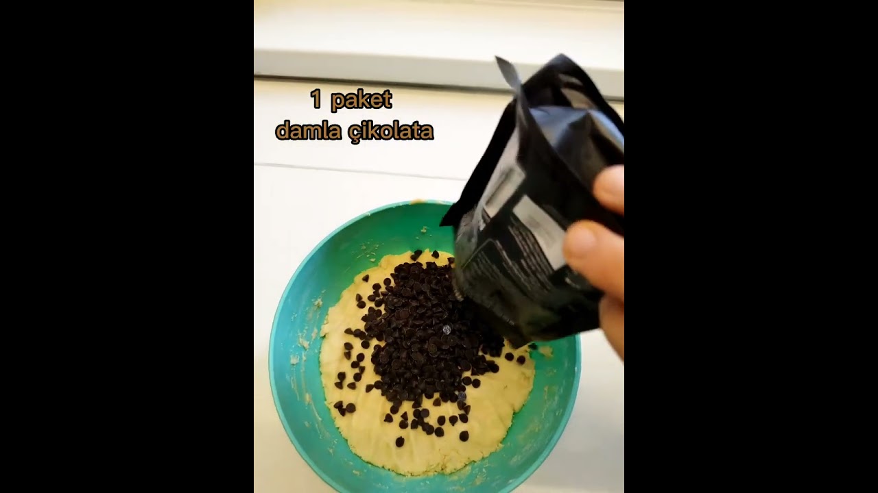 “Lezzeti Damla Çikolatasıyla Buluşan Kurabiye: Videolu Tarif!” “Lezzeti Damla Çikolatasıyla Buluşan Kurabiye: Videolu Tarif!”