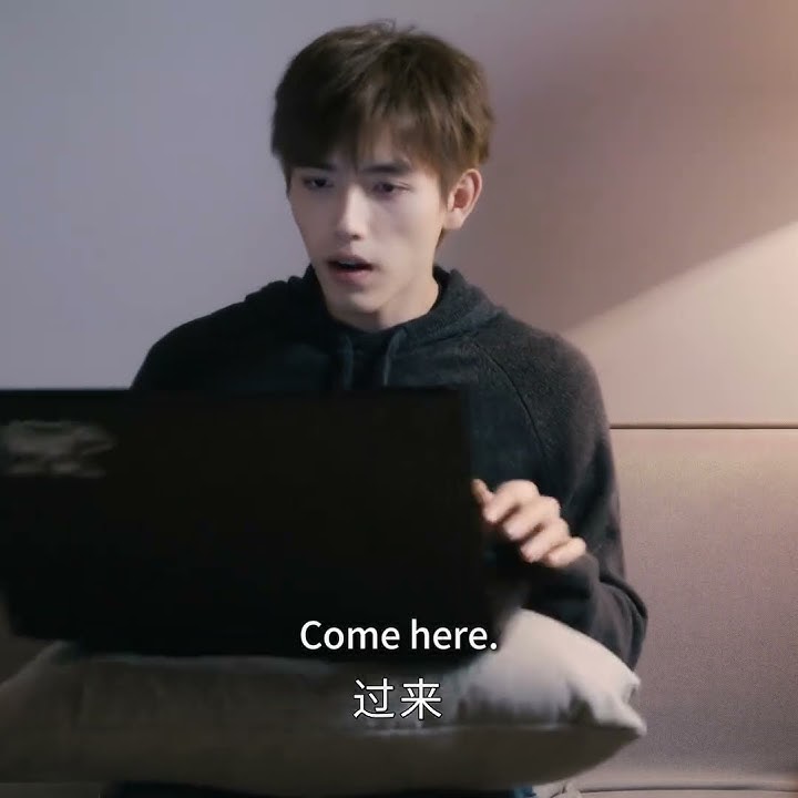 Honey, come cuddle with me. 💓💓 | Lighter & Princess | YOUKU Shorts #youku