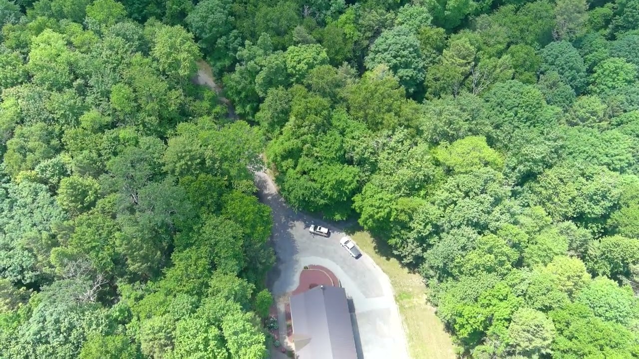 108 Hotchkiss Ave Thomaston, CT. Custom Home on 19 acres $590,000