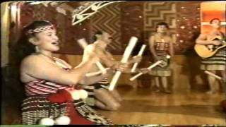 Video voorbeeld van ""E Papa " - MAORI TITITOREA 's Dance"