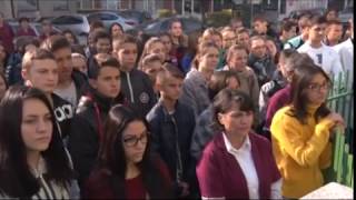 Ministar prosvete Mladen Šarčević u Medicinskoj školi u Šapcu
