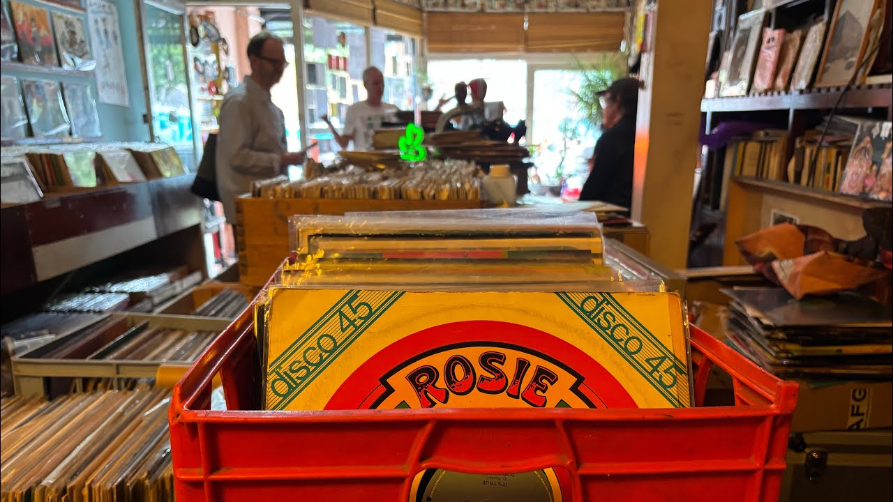 ‘Record Shops Are The Best Places’ - London Vinyl Finds inc. Record Shop Footage and VC Meet Up