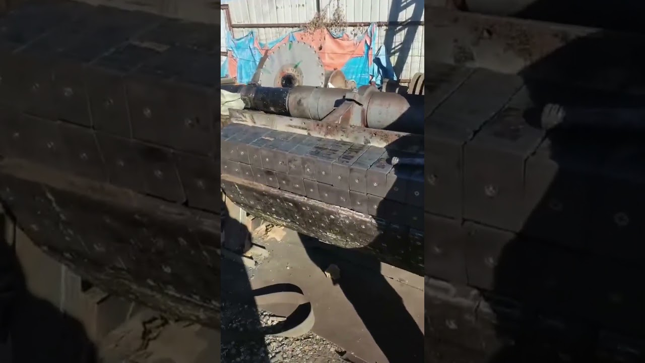 The magnetic separator installs the magnetic block