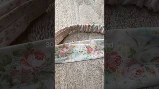I’m going to show you how to sew a fabric headband in less than 30 minutes DIY beginner project