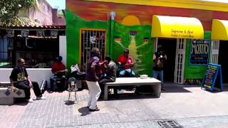 Video voorbeeld van "Curacao local live music"