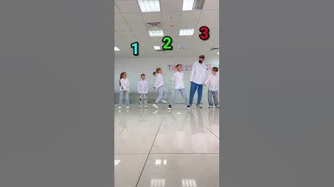 Шаффл Баттл 😎🔥 Who BEST DANCERS ? 🤔 NEON MODE 😨 TUZELITY SHUFFLE !