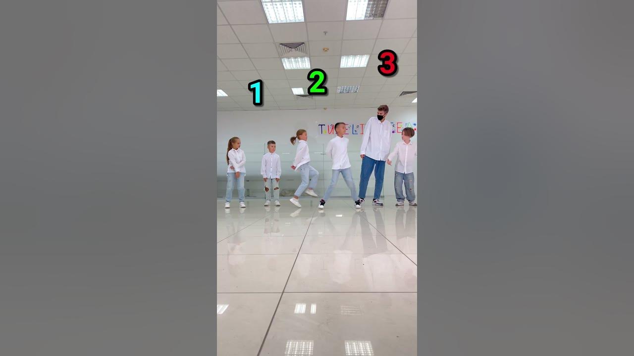Шаффл Баттл 😎🔥 Who BEST DANCERS ? 🤔 NEON MODE 😨 TUZELITY SHUFFLE !