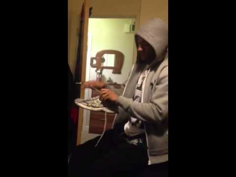 Impromptu performance of Maxwell's Whenever Wherever Whatev