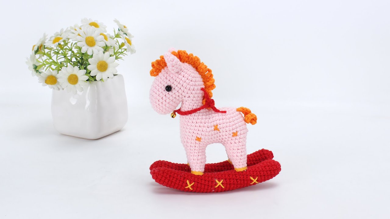 娟娟编织,小朋友的好玩伴,摇摇木马来喽第五集easy for begianners DIY Tutorial  crochet rocking horse part 5