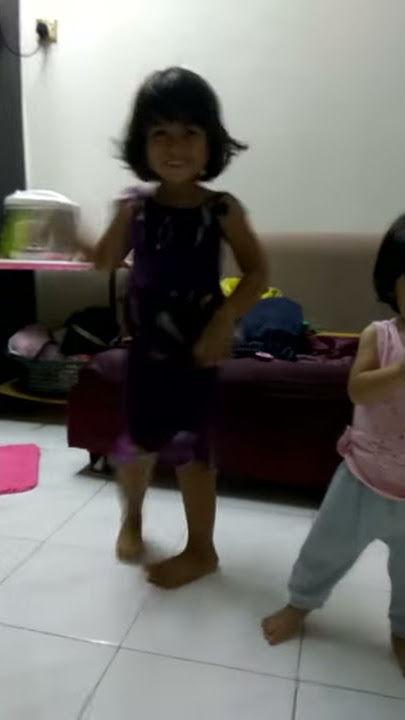 Kids Jaman Now Video lucu goyang Secawan madu ala teha'