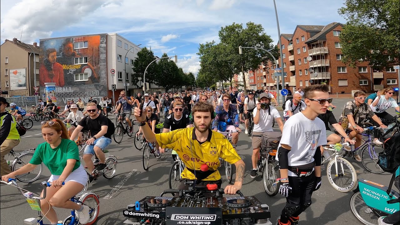 ⁣Drum & Bass On The Bike - DORTMUND