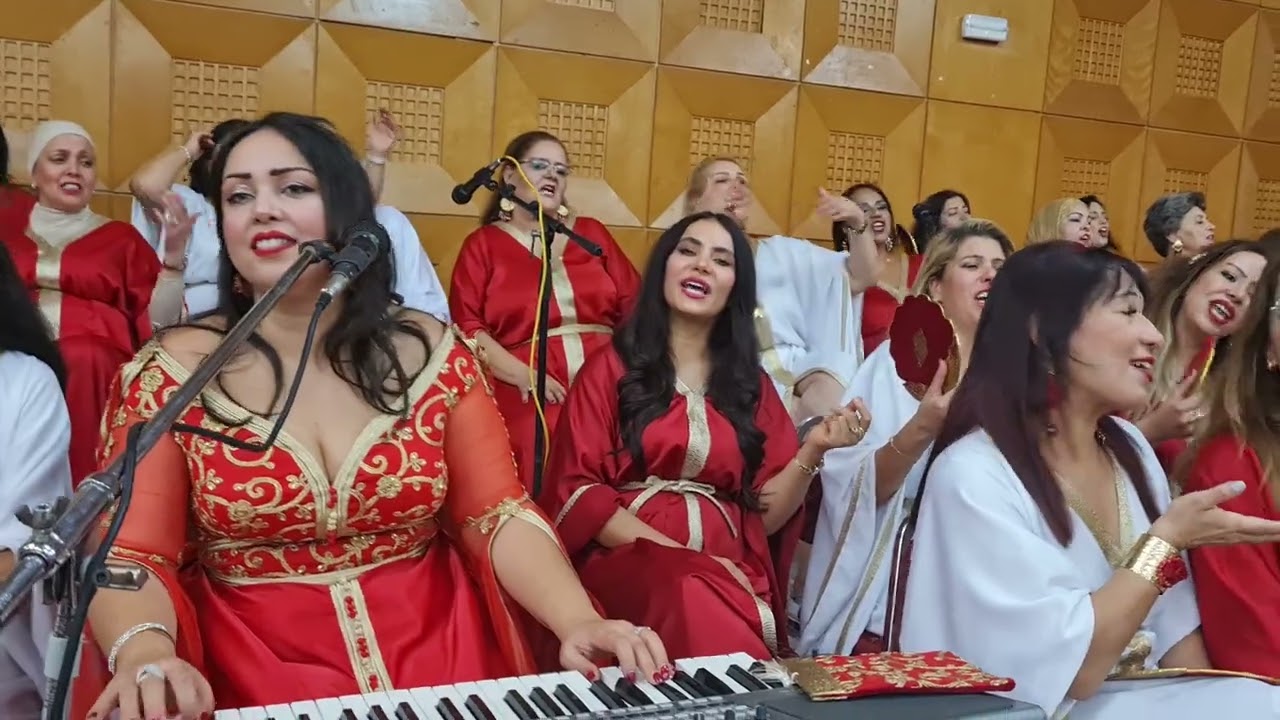 اما براوة - نجاة الصغيرة🎙 زي العسل - صباح 🥰❤️ بقيادة الفنانة رحمة بن عفانة 🎙 حفل #بنزرت 🥰