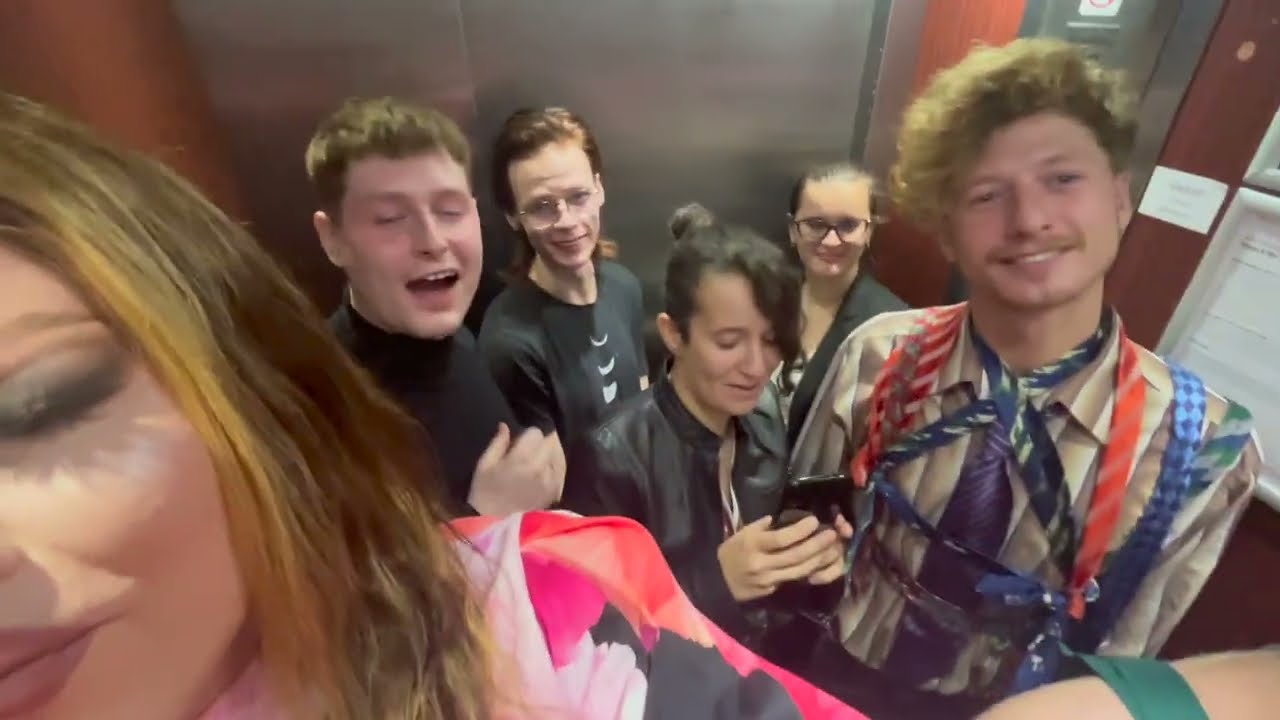 Mega Kozy: behind the scenes