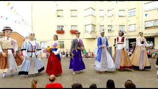 Gigantes de Noain (Navarra) 2 bailes en 1. Fiestas 2017.