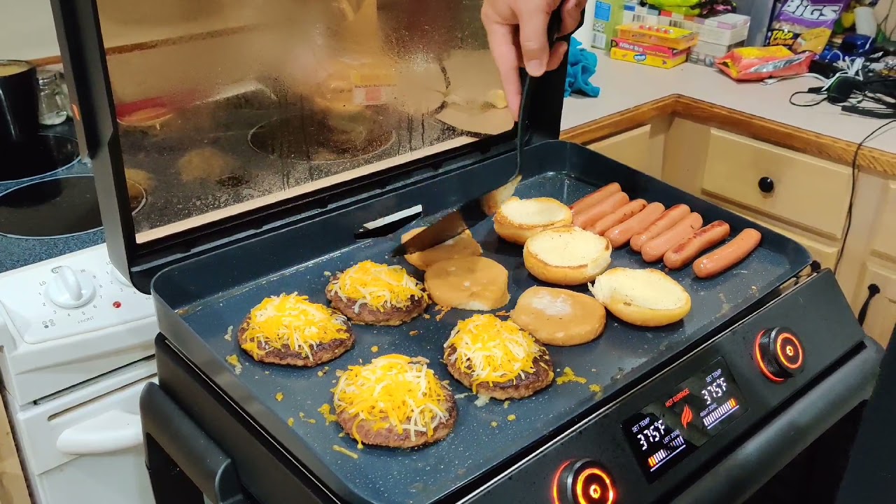 Breakfast on the Blackstone 22 inch E Series Electric Griddle 