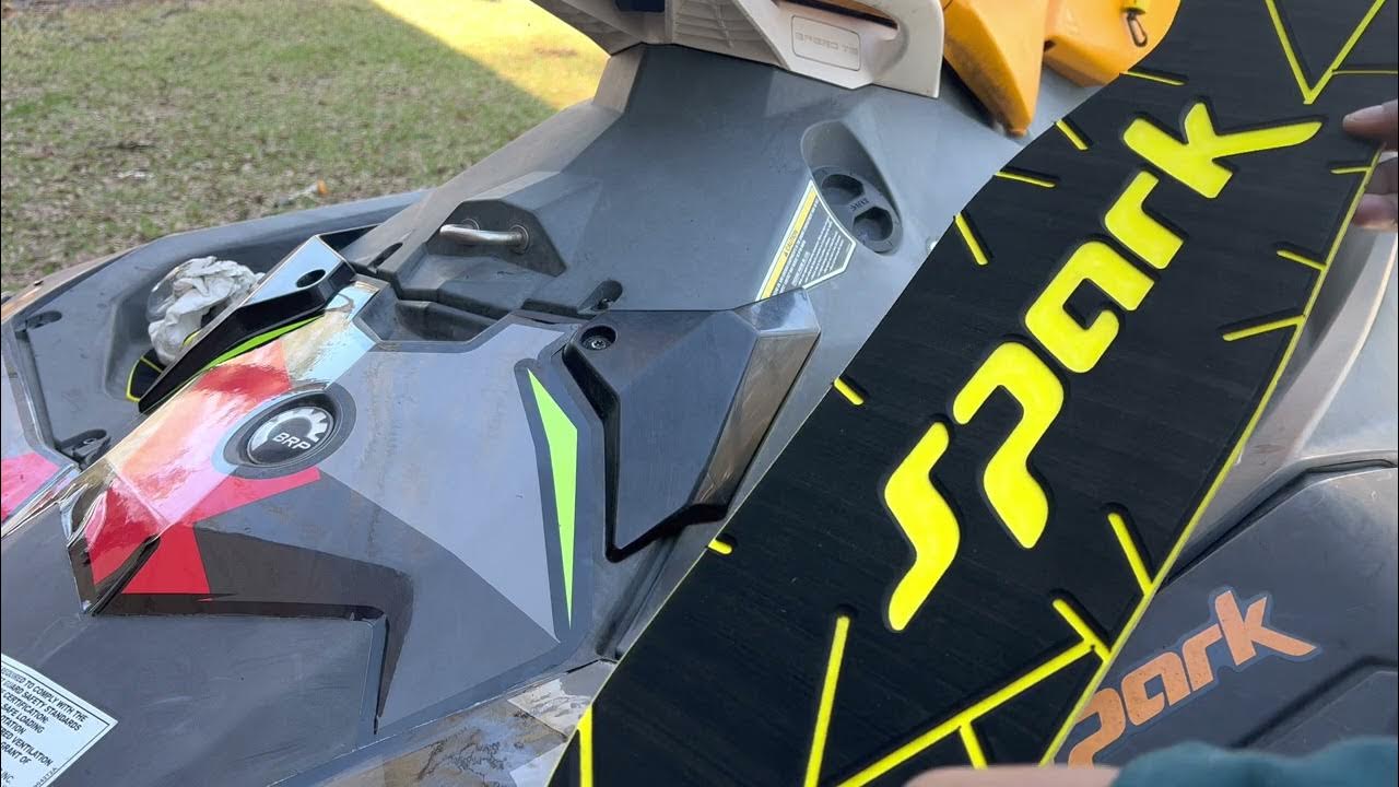 The best Seadoo spark Trixx traction mats YouTube