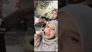 Download Lagu manja kali dia gais kolokolokolok.... jangan manja sayang please MP3 Download Lagu manja kali dia gais kolokolokolok.... jangan manja sayang please MP3
