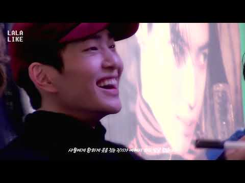 [다시찾아보는직캠] 진기 보면 저절로 따라 웃게 되는 영상 #온유 #ONEW (161009 잠실 팬사인회 중에서)