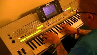 Video thumbnail of "Have I told you lately that I love you - Van Morrison - HD - Yamaha Tyros"