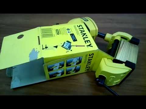 Тиски универсальные Stanley для моделирования 70 мм (1-83-069)