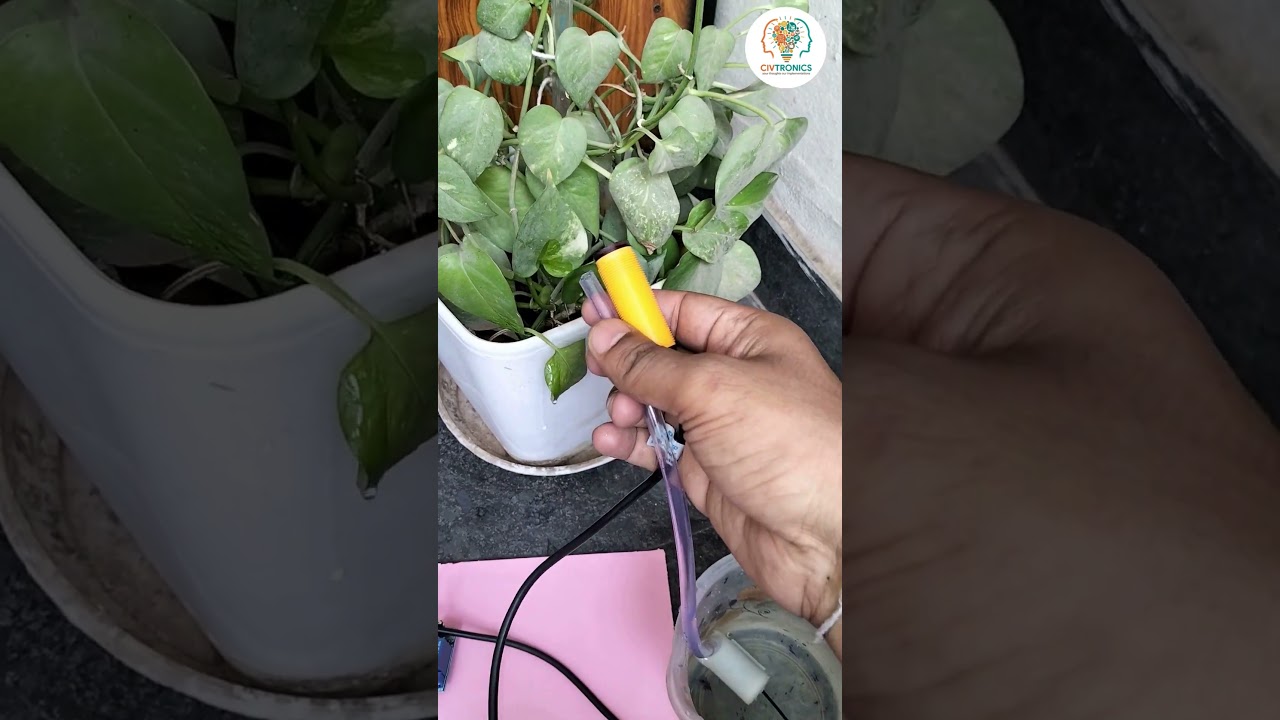 MANPOWER LESS FERTILIZER SPRAYER 