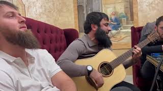 чеченская песня на гитаре 😍проста бомба 💣💣💣