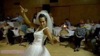 Çılgın ve Kaçkın Gelin Düğün Şov 3 Sinemalarda Roman Havası Oryantal    it is so funny