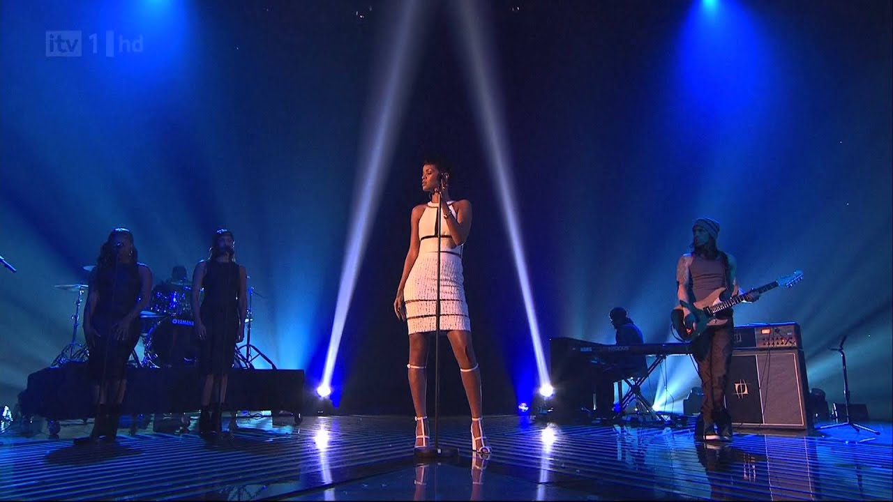 Rihanna X-Factor Performance 2012 , 1080p