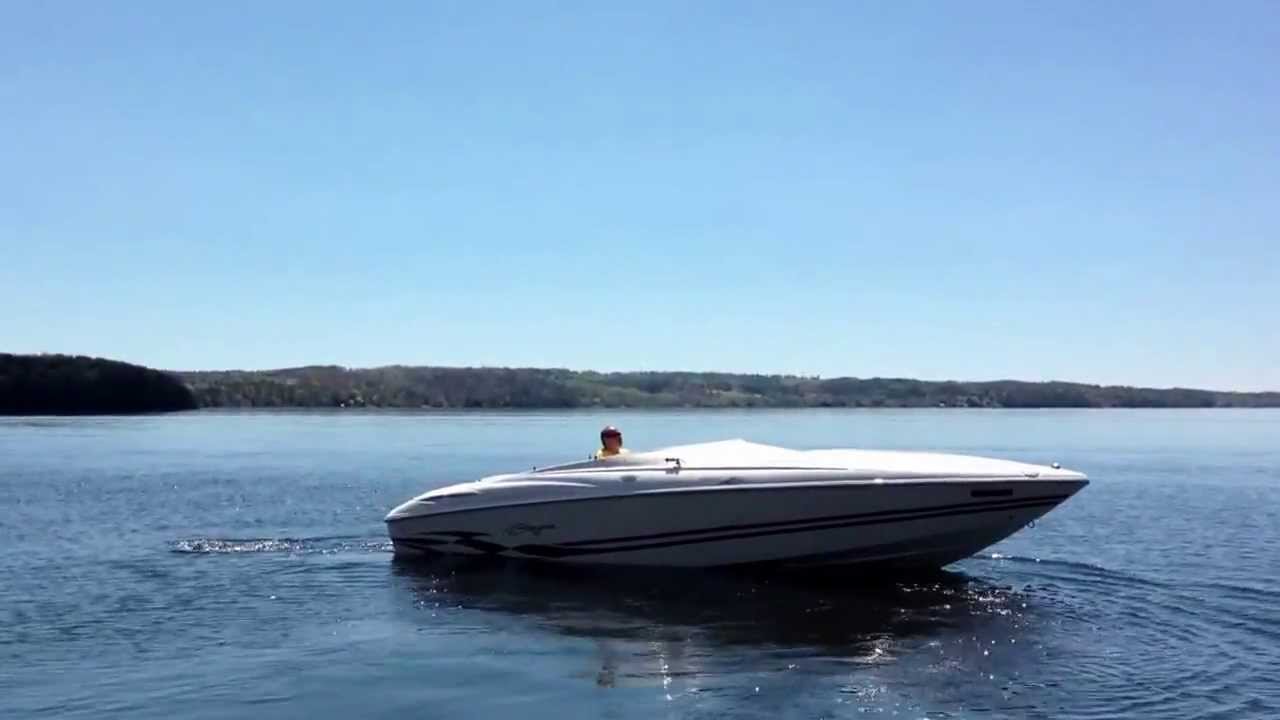 Baja H2X   Hole shot and flyby