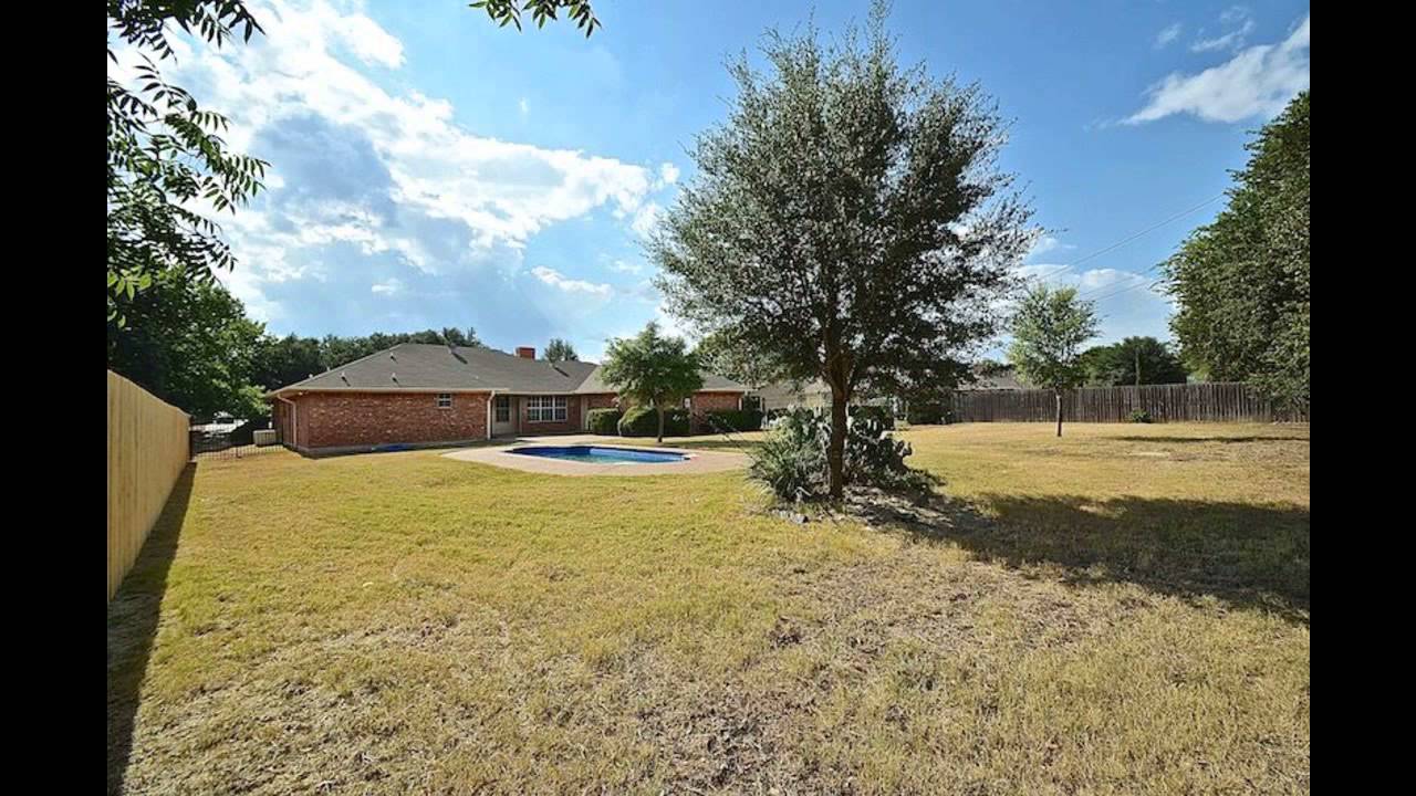 3 BR 2 BA home in Midway ISD