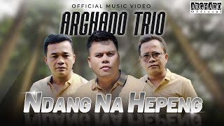 Arghado Trio - Ndang Na Hepeng (Official Music Video)