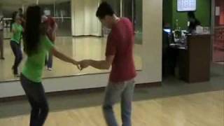 Intermediate Salsa Progressive Class October 2009