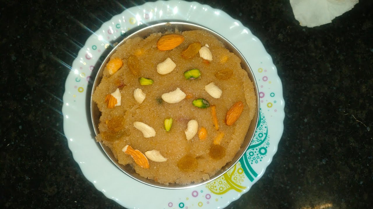 Suji ka tasty halwa recipe 😋✨.........