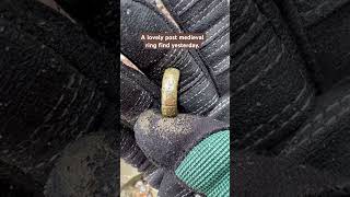#mudlarking #mudlark #riverthames permit from pla