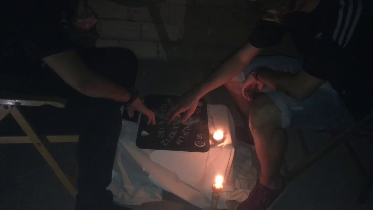 SEDUTA SPIRITICA! 1 [1/2] YouTube