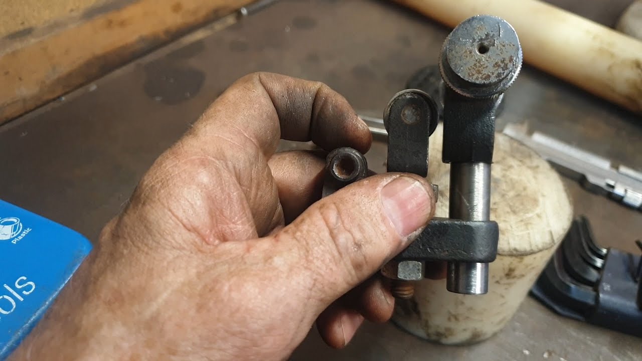 Fixing a flogged out bandsaw main blade support YouTube