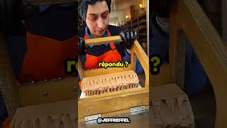 Tandis Que Je Tenais Mon Bébé Métis Pour La Première Fois, Mon Frère Ma Pointée Du Doigt.