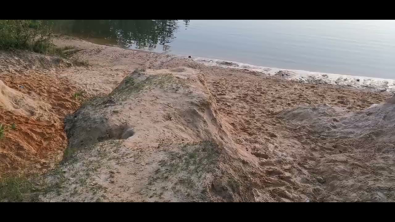 Карьер у железнодорожной станции 