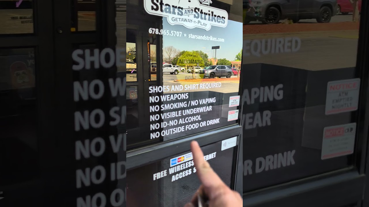 Basically No Sagging Your Pants At Stars and Strikes #shorts #Sagging #SaggingPants #Gangsta #Cool