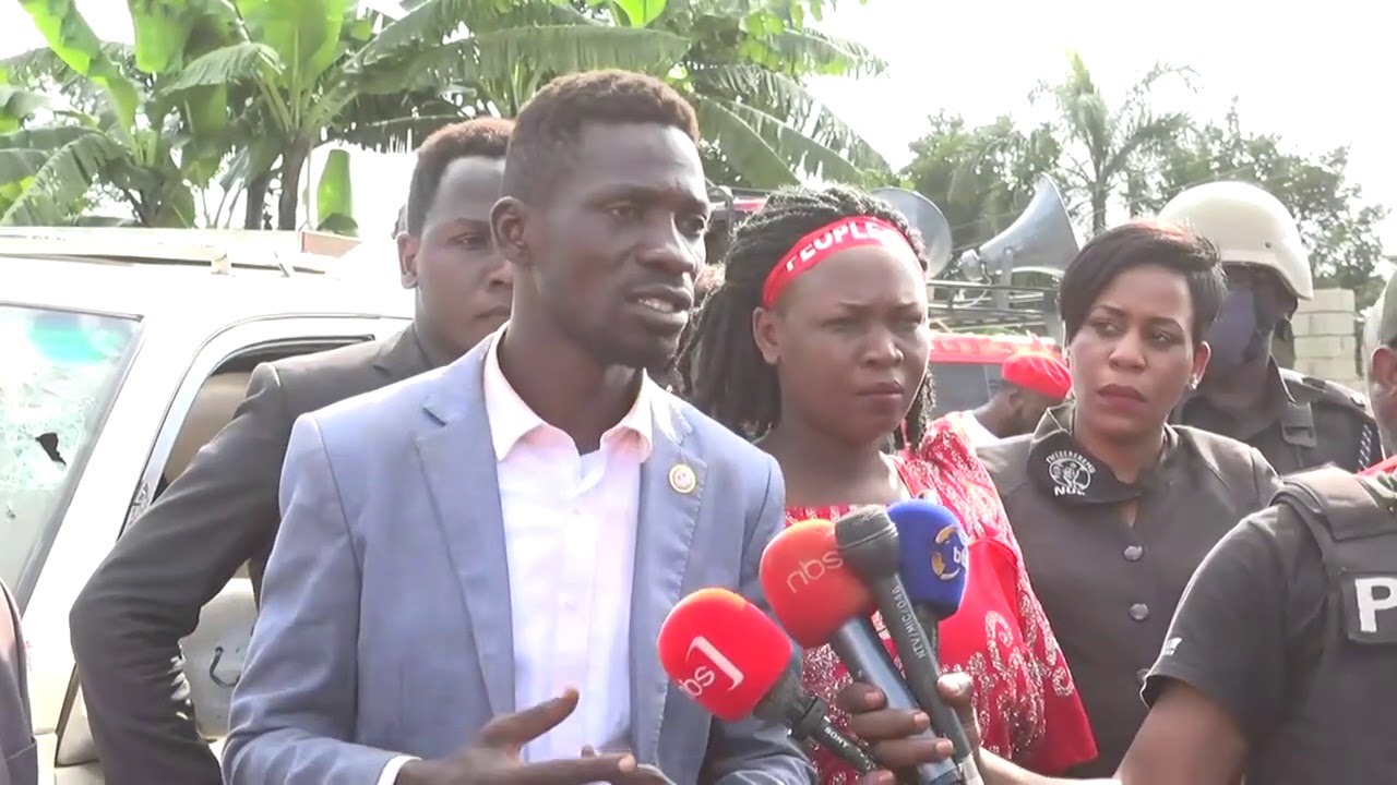 EBIBADDEWO NGA POLIISI EKUBA EMMOTOKA YA BOBI WINE AMASASI