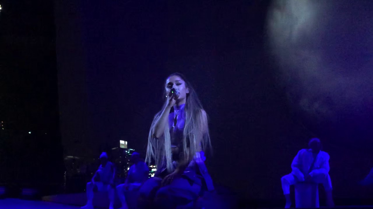 Needy (live)- Ariana Grande SWEETENER TOUR: PHILLY