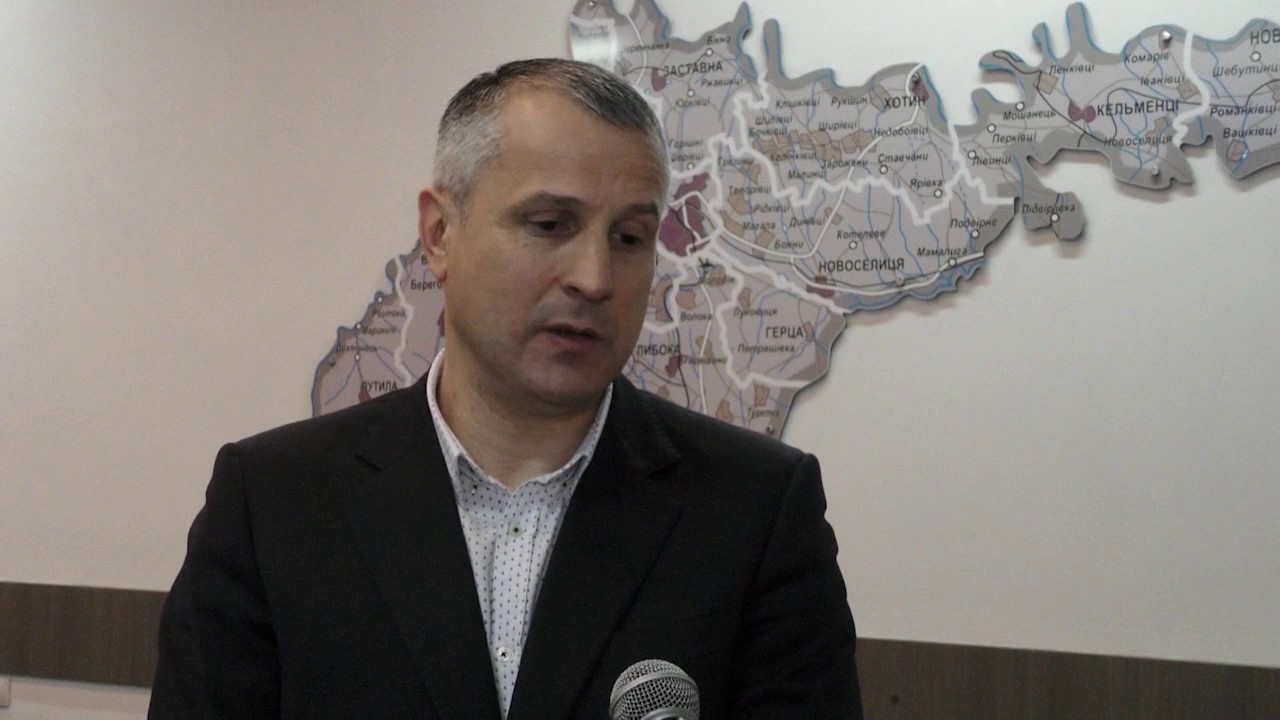 У Чернівцях затримано злочинну групу, яка обкрадала банкомати