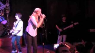 Famous Michael Anthony-with School of Rock- Atomic Punk Profile