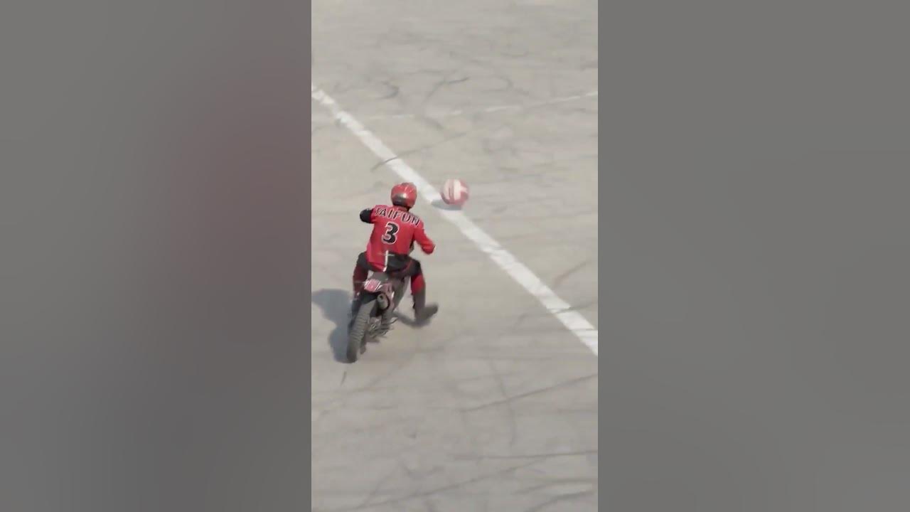 Play Motoball