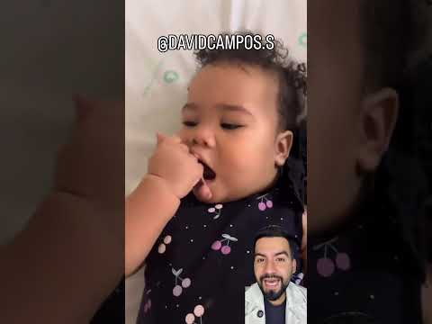 TIENE 6 DEDOS