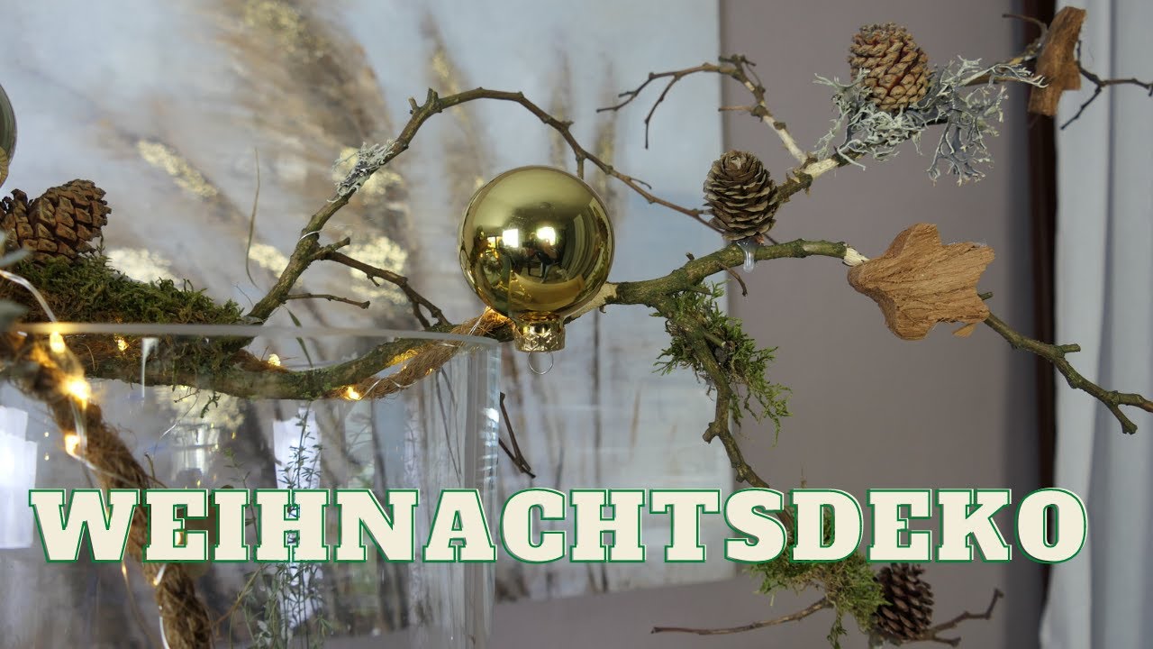 Weihnachtsdeko in der Vase