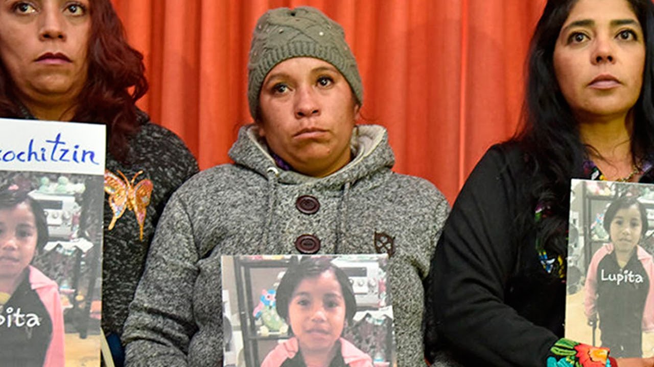 Dan 88 años de cárcel a mamá y padrastro de la niña 'Calcetitas rojas ...