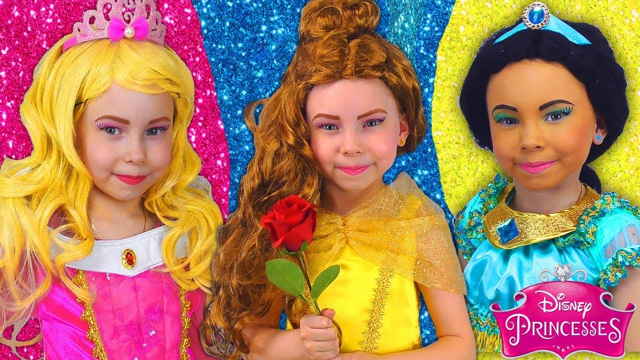 Disney Princesses Costumes & Kids Makeup with Colors Paints Pretend Play  with Real Princess Dresses 