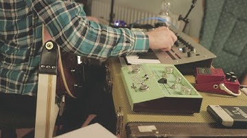 Korg Minilogue - Run Guitar into Minilogue